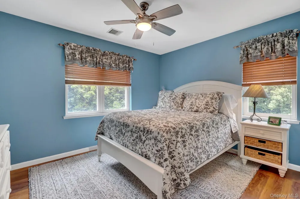 4 Apple Lane Wading River, NY 11792