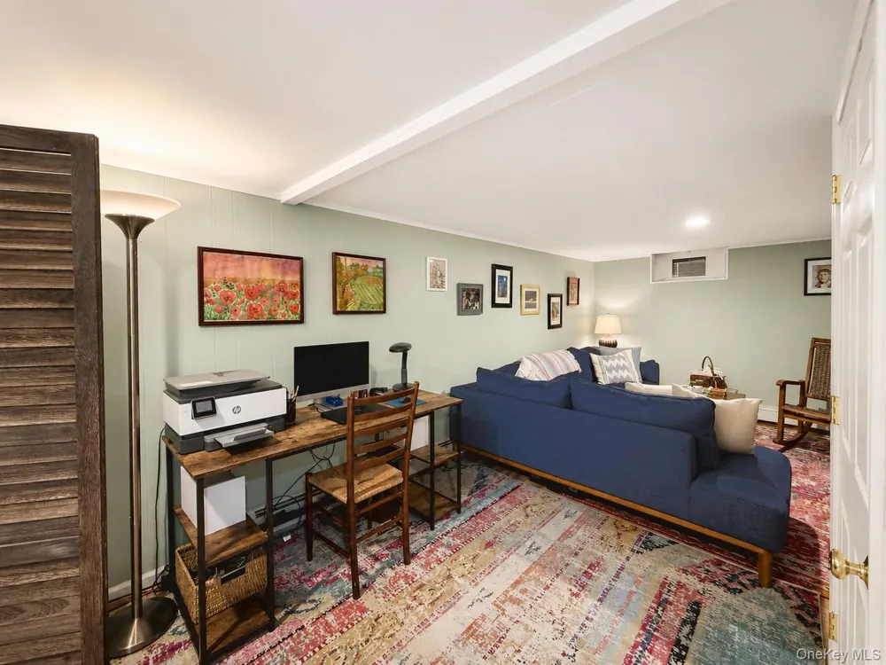 36 Francis Terrace Glen Cove, NY 11542