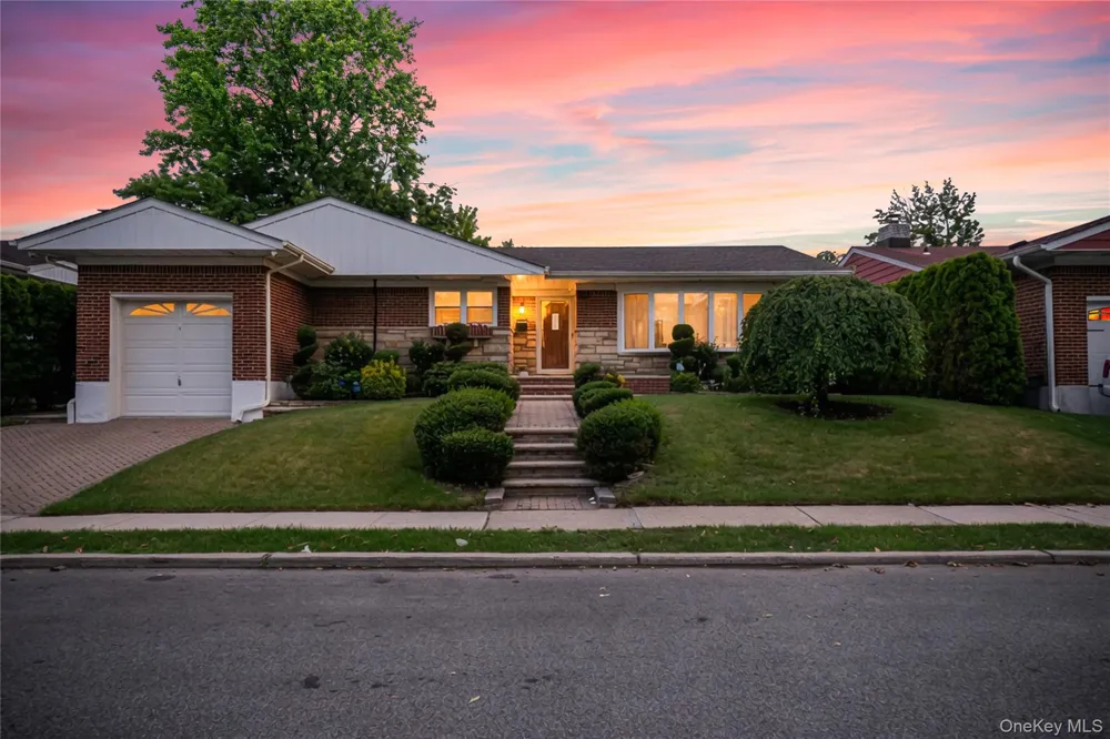 21852 Stewart Road Hollis Hills, NY 11427