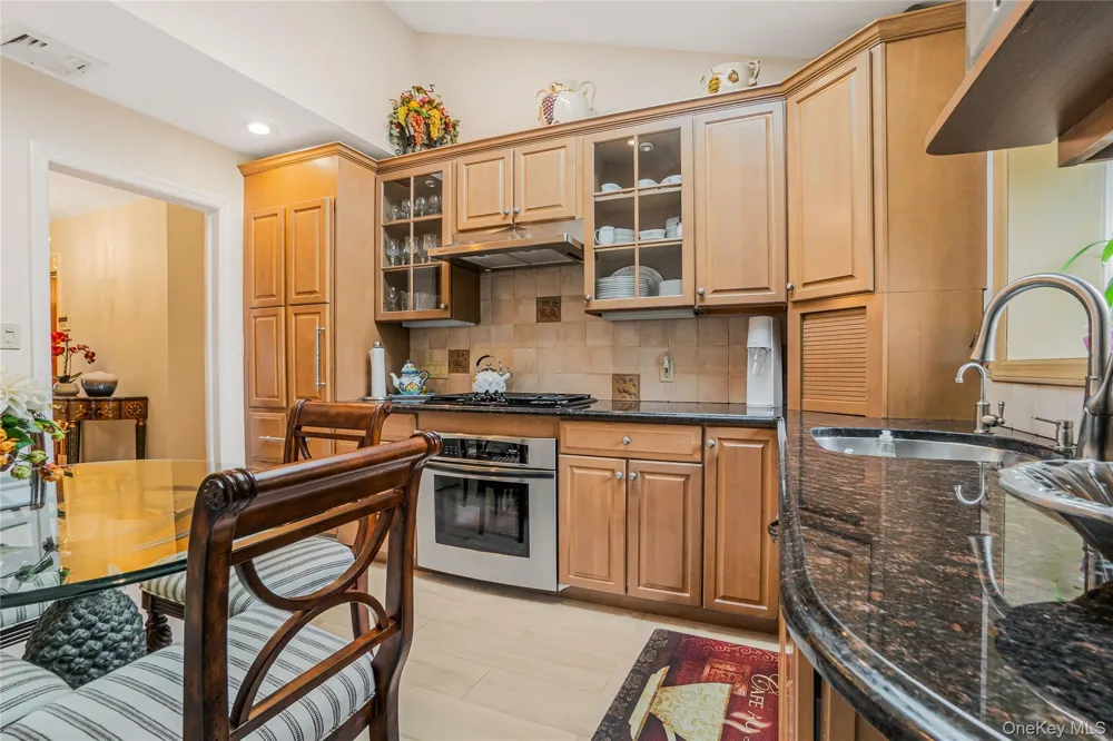 21852 Stewart Road Hollis Hills, NY 11427