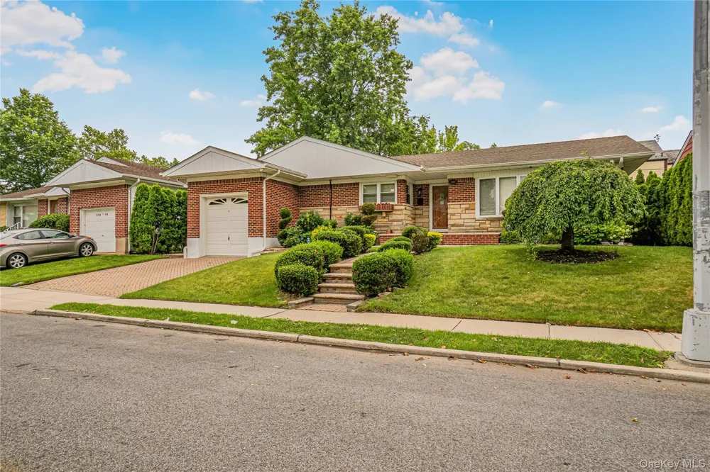 21852 Stewart Road Hollis Hills, NY 11427