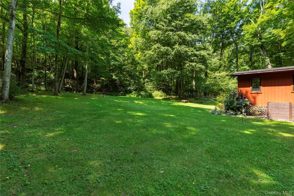 25 Ponderosa Road Carmel, NY 10512