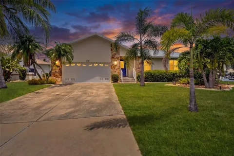 1230 SWAN COURT
