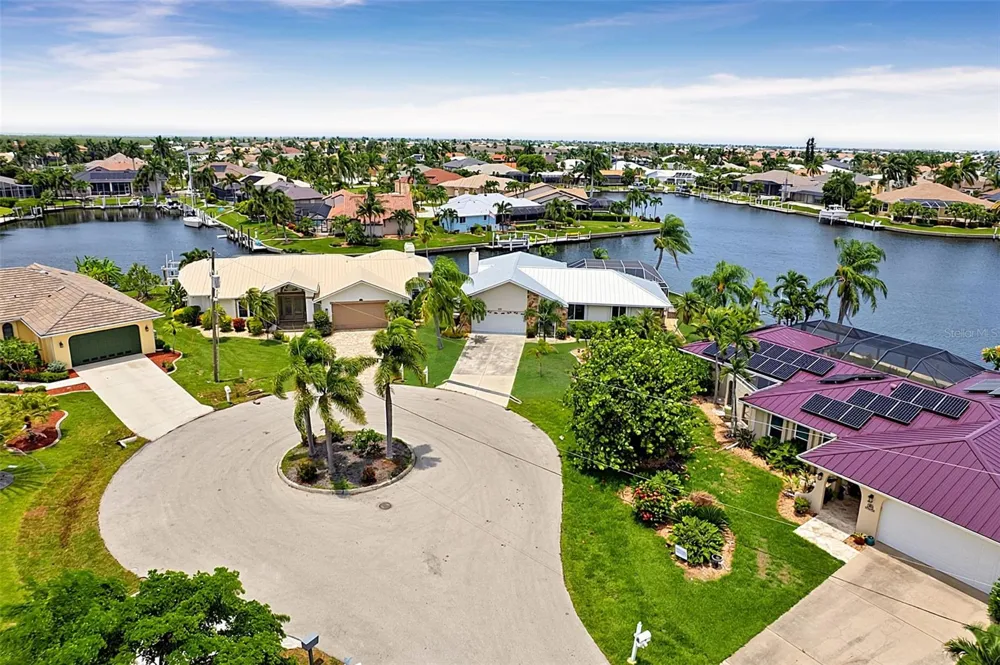 1230 SWAN COURT Punta Gorda, FL 33950