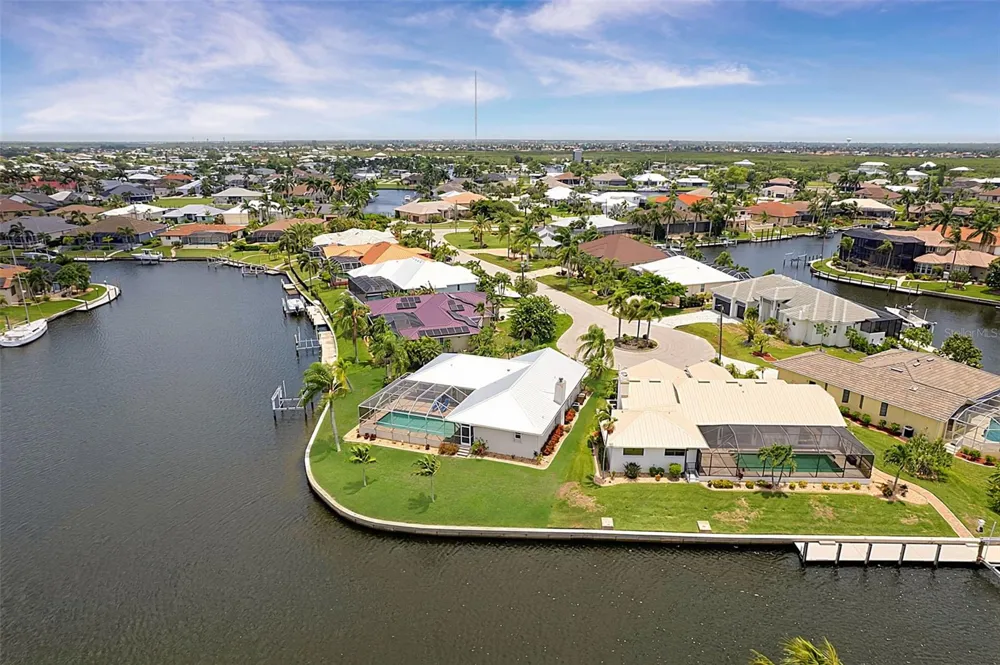 1230 SWAN COURT Punta Gorda, FL 33950