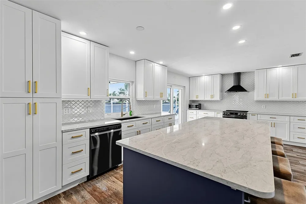 1230 SWAN COURT Punta Gorda, FL 33950