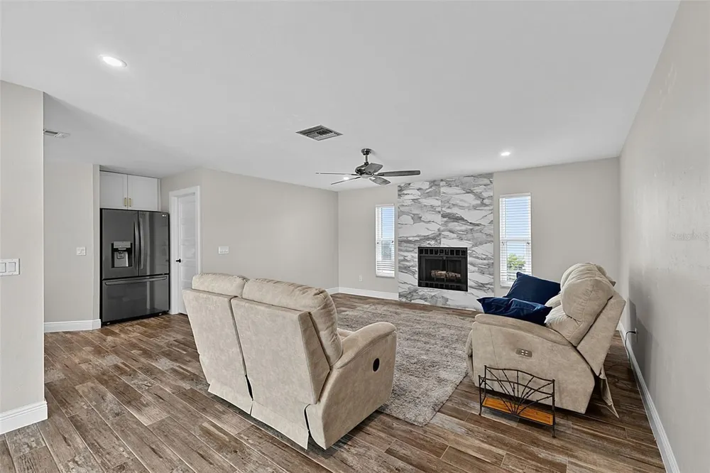 1230 SWAN COURT Punta Gorda, FL 33950