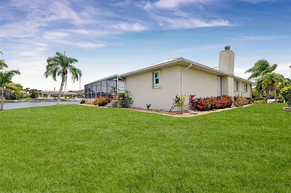 1230 SWAN COURT Punta Gorda, FL 33950