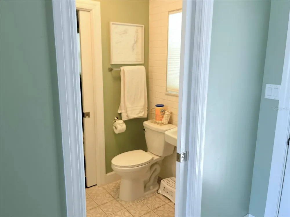 1426 RIVERSIDE DRIVE Daytona Beach, FL 32117