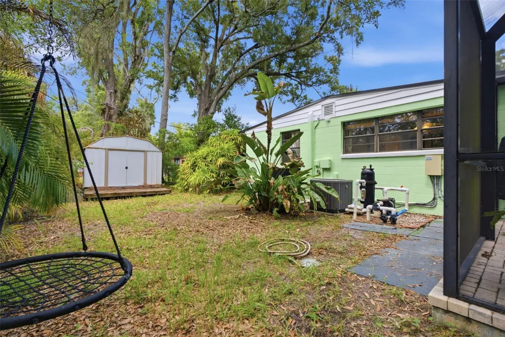609 W RIVER DRIVE Temple Terrace, FL 33617