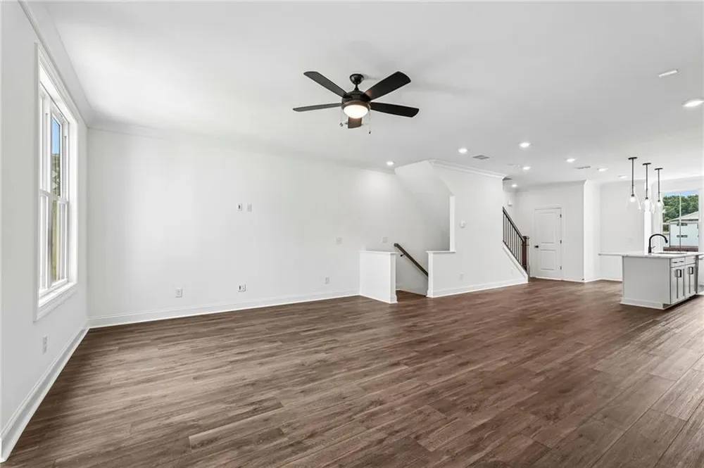 4211 Millcroft Place #215 Buford, GA 30518