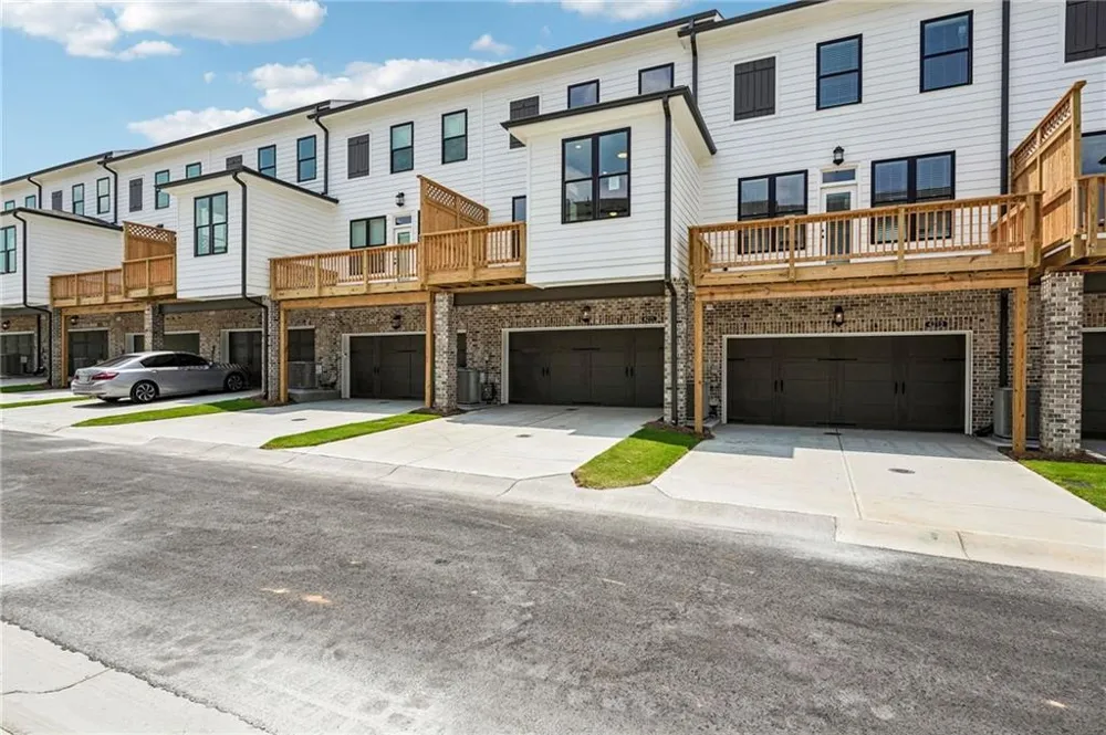 4211 Millcroft Place #215 Buford, GA 30518