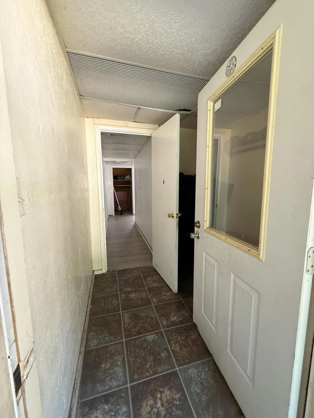554 Morris Street Pentwater, MI 49449