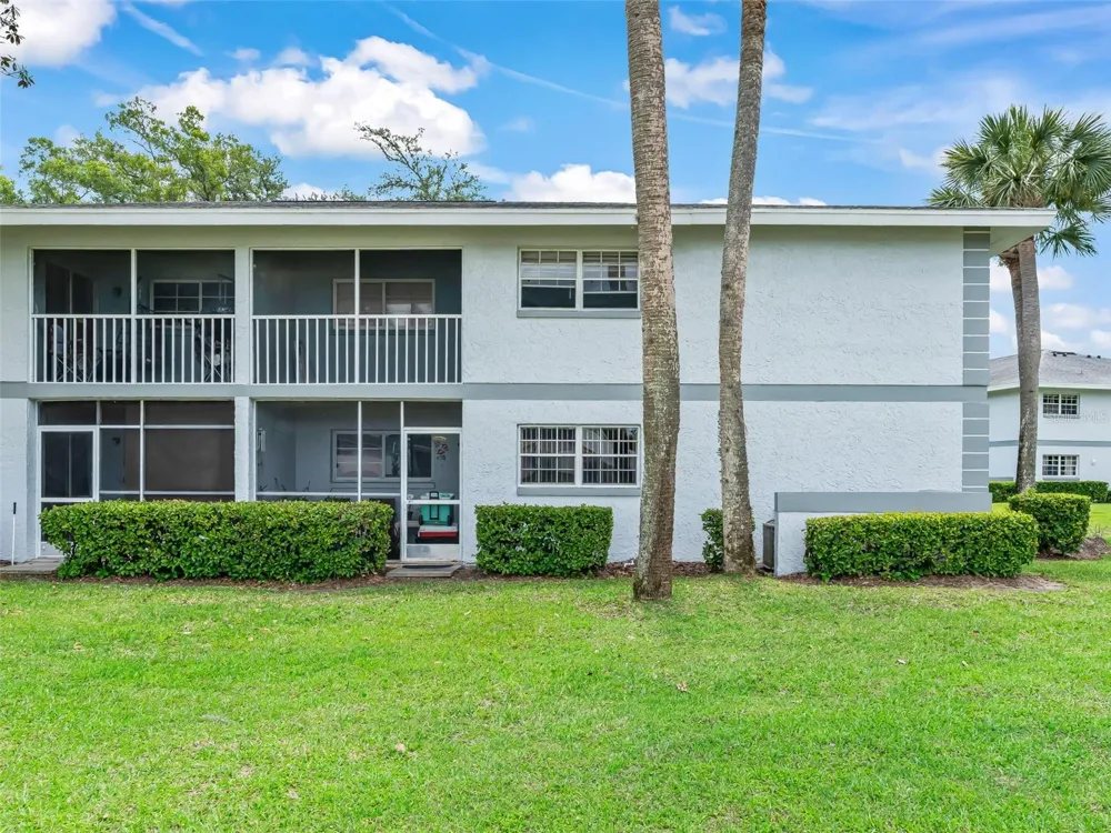 563 MIDWAY TRACK #K203 ocala, FL 34472