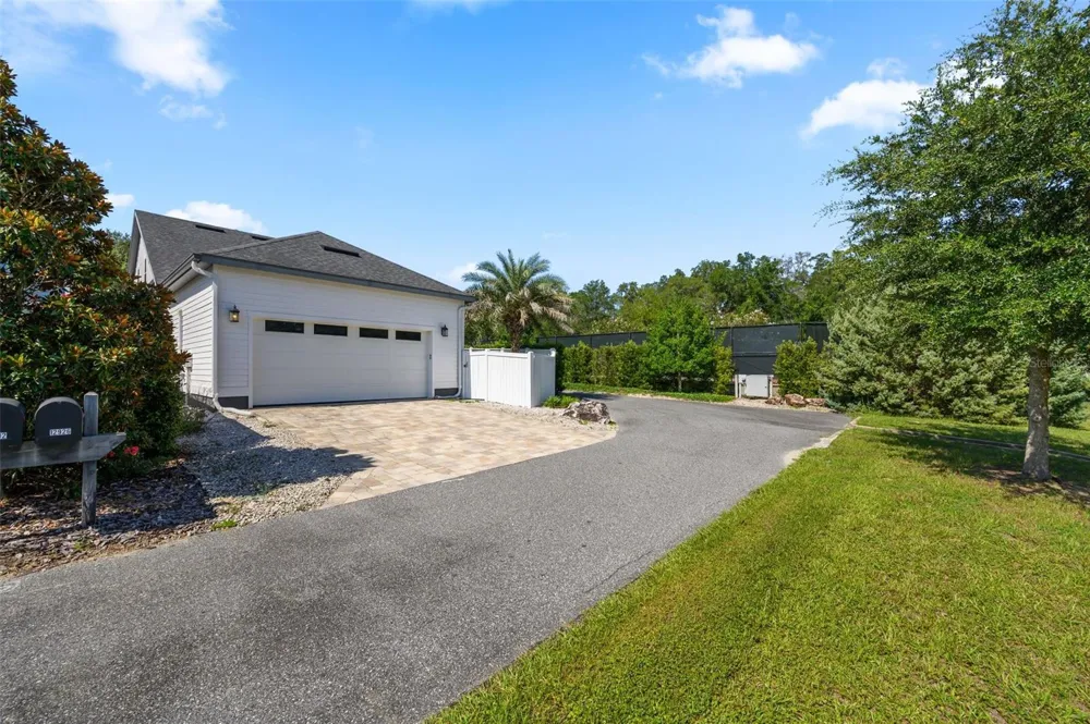 12926 SW 7TH AVENUE Newberry, FL 32669