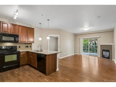 1044 Rockhurst Drive #102