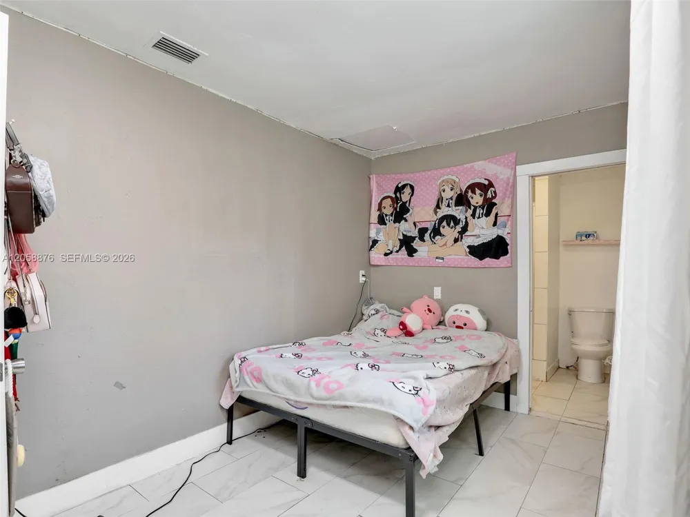 1132 River Rd North Fort Myers, FL 33903