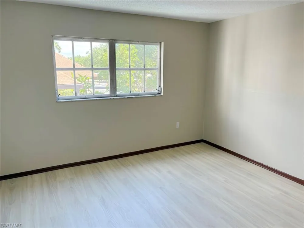 3704 Broadway #214 Fort Myers, FL 33901