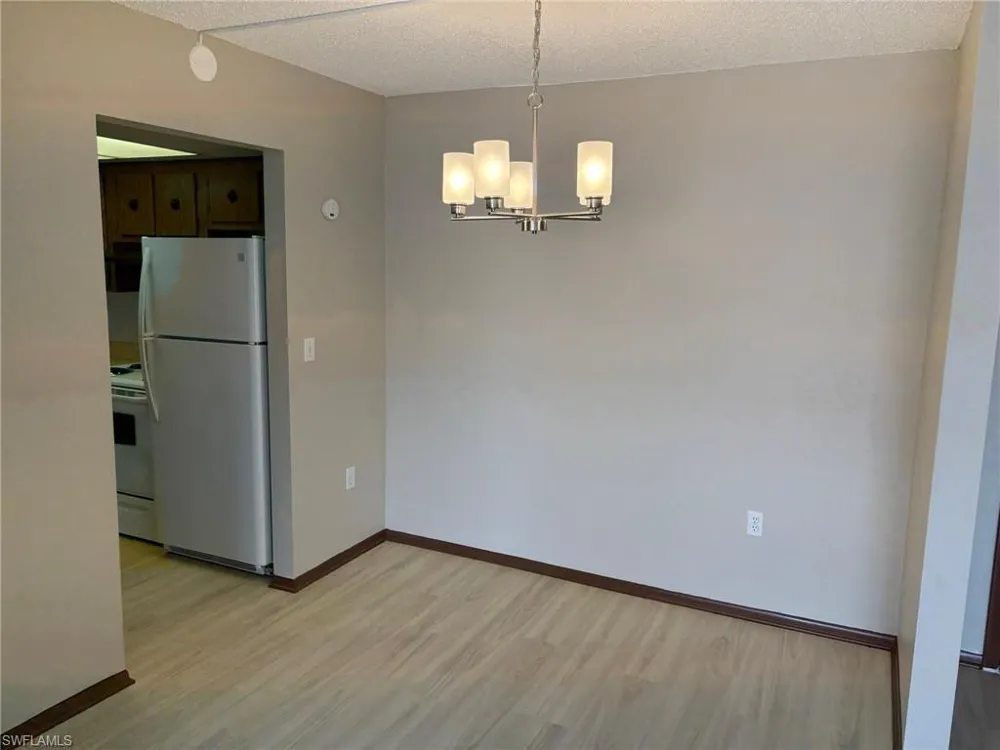 3704 Broadway #214 Fort Myers, FL 33901