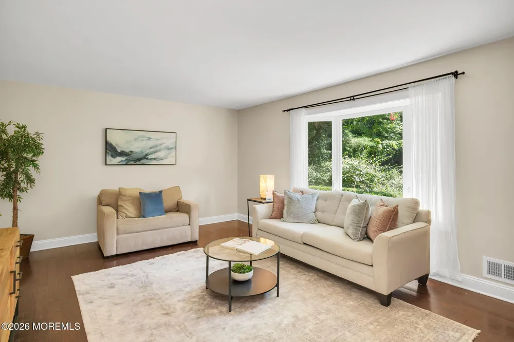 45 The Trail Middletown, NJ 07748
