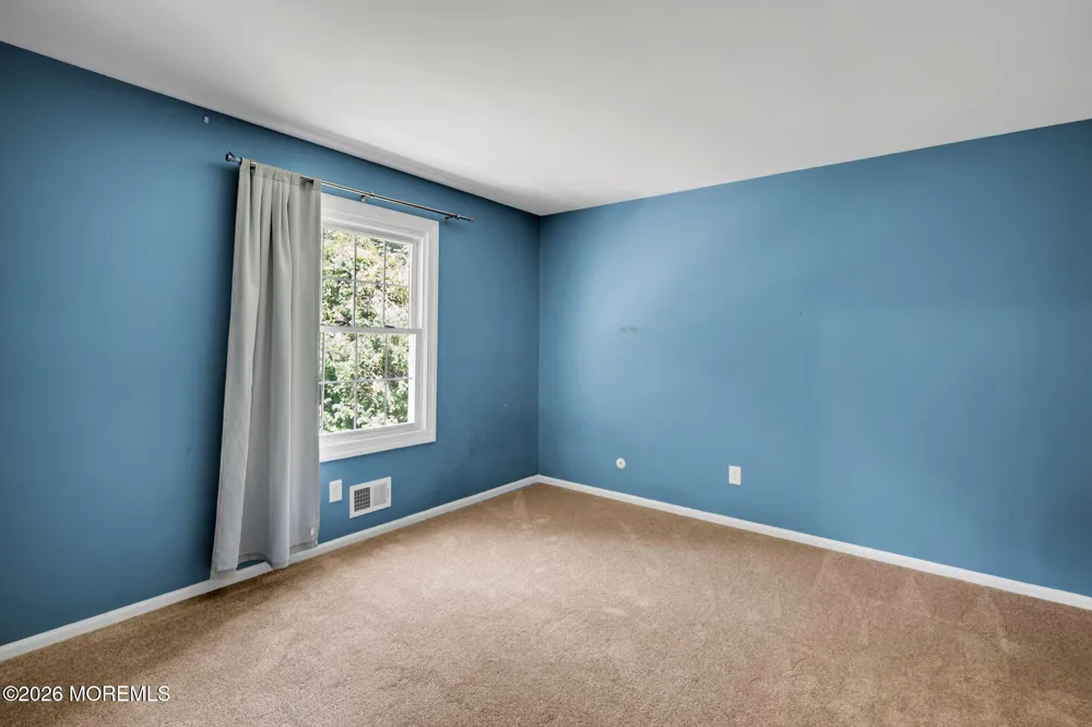 45 The Trail Middletown, NJ 07748