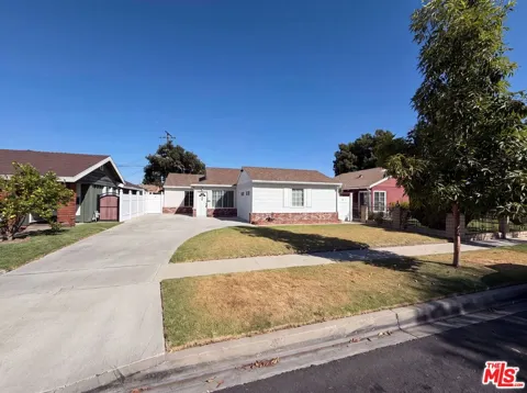 11844 Graystone Avenue