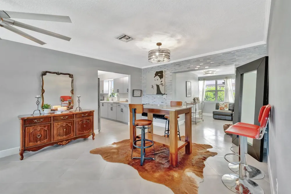 1894 SE Lafayette Street Stuart, FL 34997