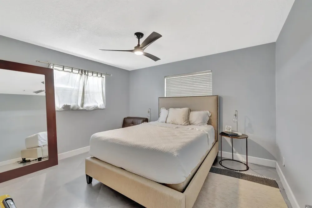 1894 SE Lafayette Street Stuart, FL 34997