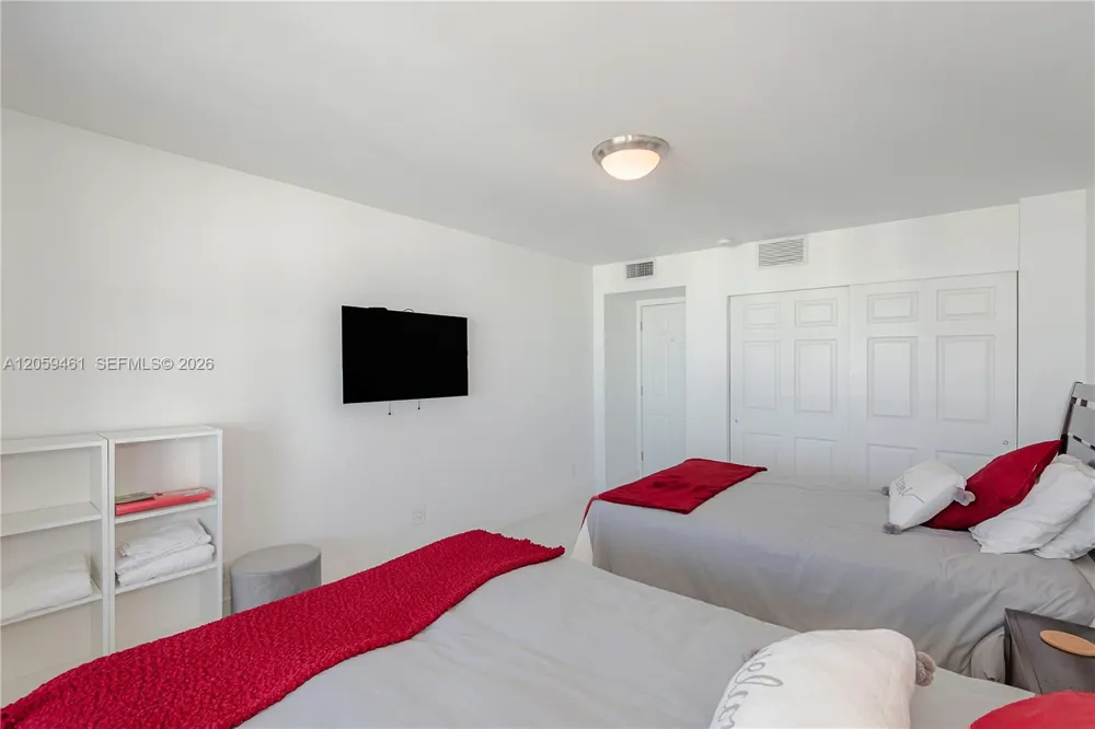3800 S Ocean Dr #1716 Hollywood, FL 33019