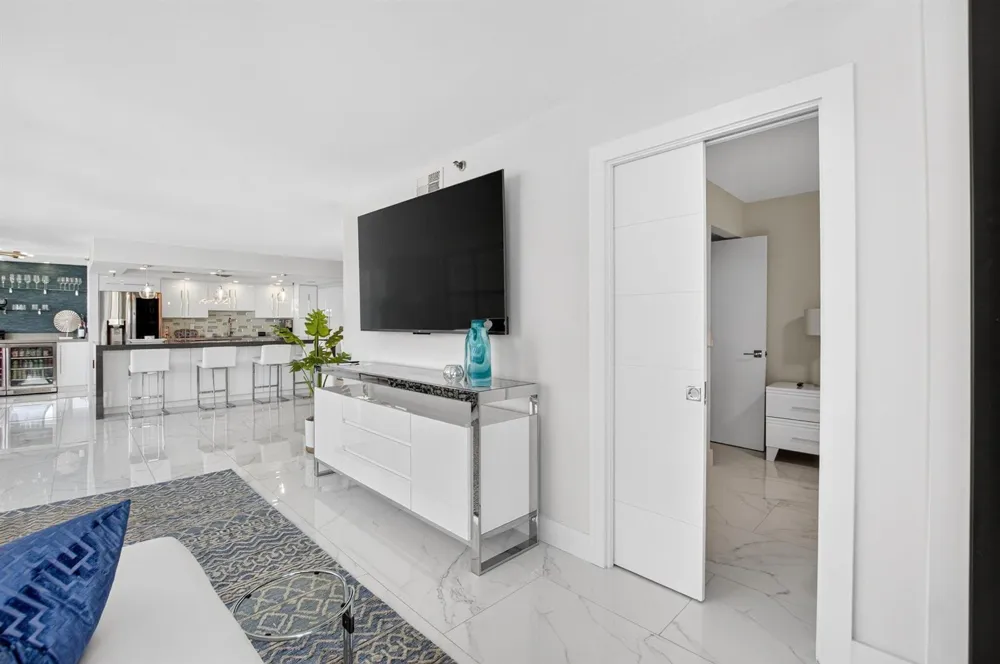 3115 S Ocean Boulevard #502 Highland Beach, FL 33487