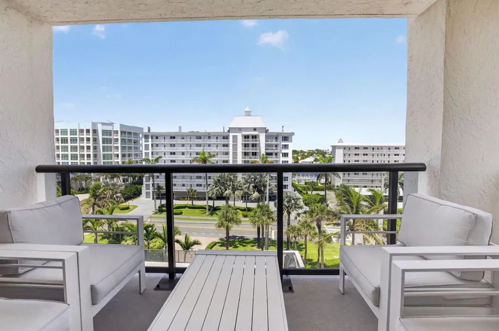 3115 S Ocean Boulevard #502 Highland Beach, FL 33487