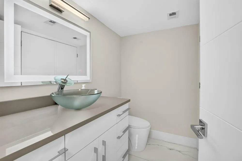 3115 S Ocean Boulevard #502 Highland Beach, FL 33487