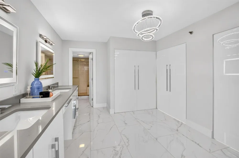 3115 S Ocean Boulevard #502 Highland Beach, FL 33487