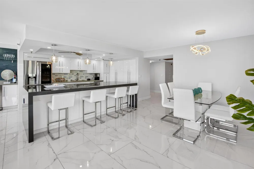 3115 S Ocean Boulevard #502 Highland Beach, FL 33487