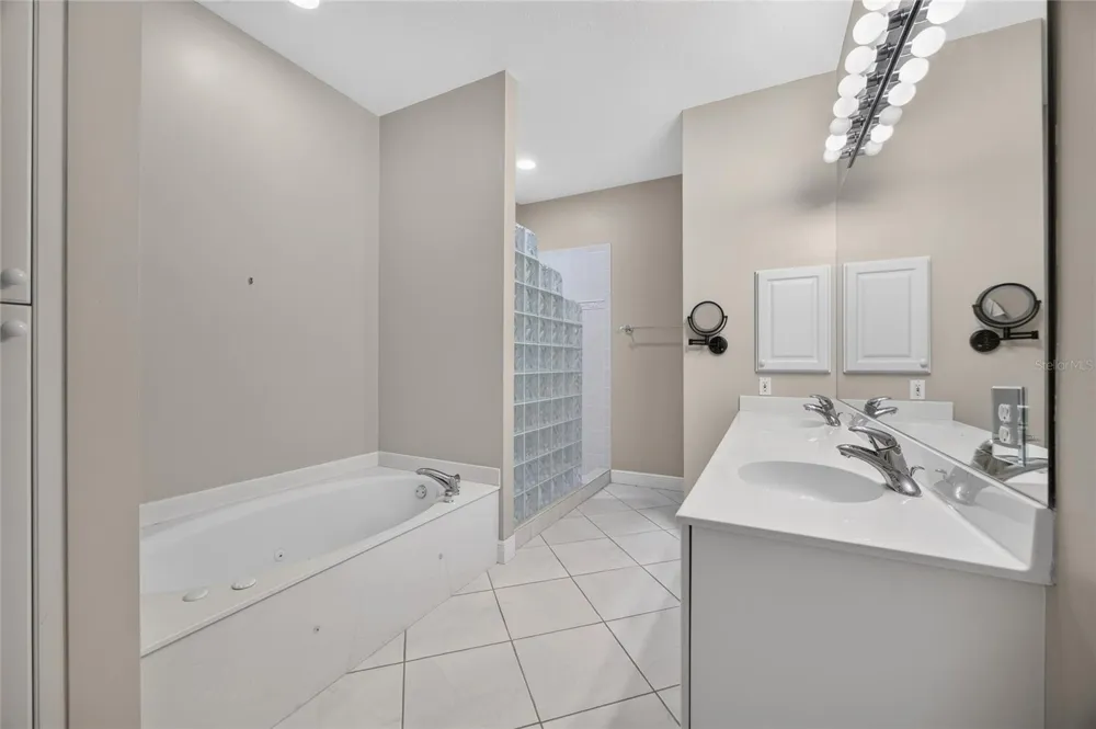 2590 TARPON COVE DRIVE #821 Punta Gorda, FL 33950