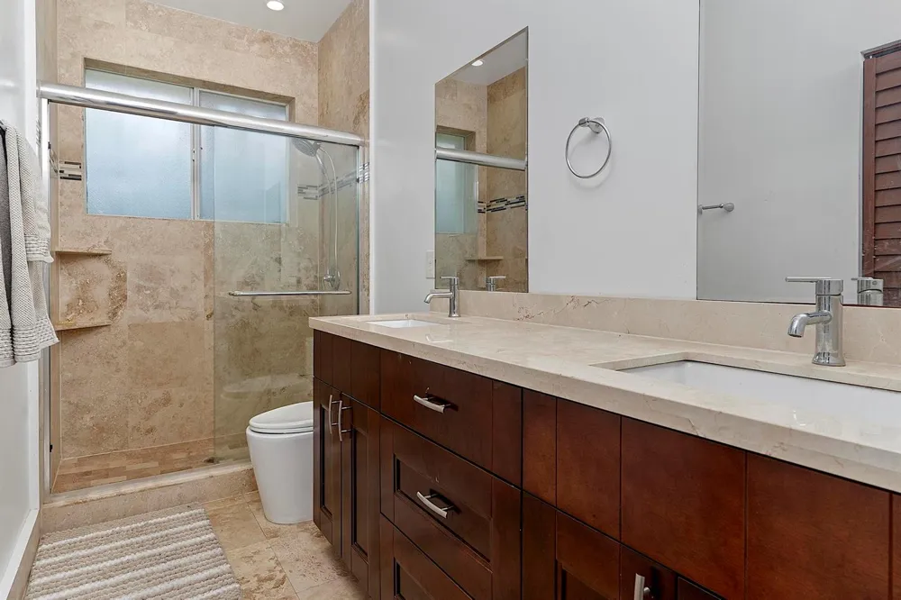 875 Bayside Lane Weston, FL 33326