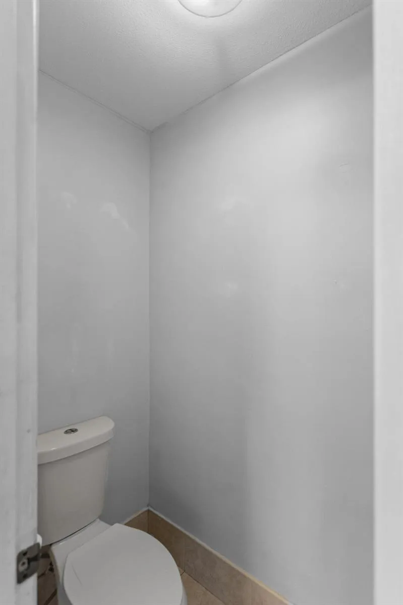 13945 LANGLEY PLACE Davie, FL 33325