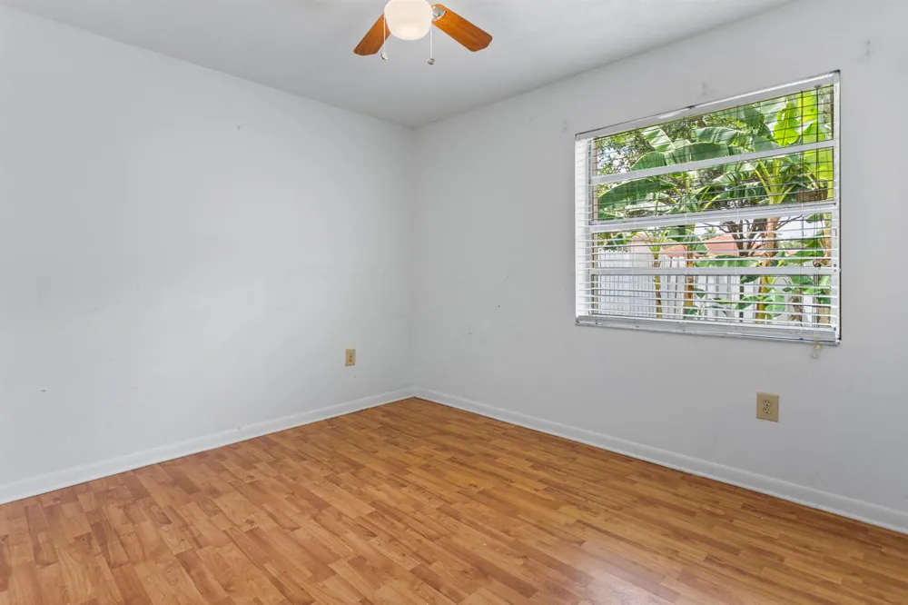 13945 LANGLEY PLACE Davie, FL 33325