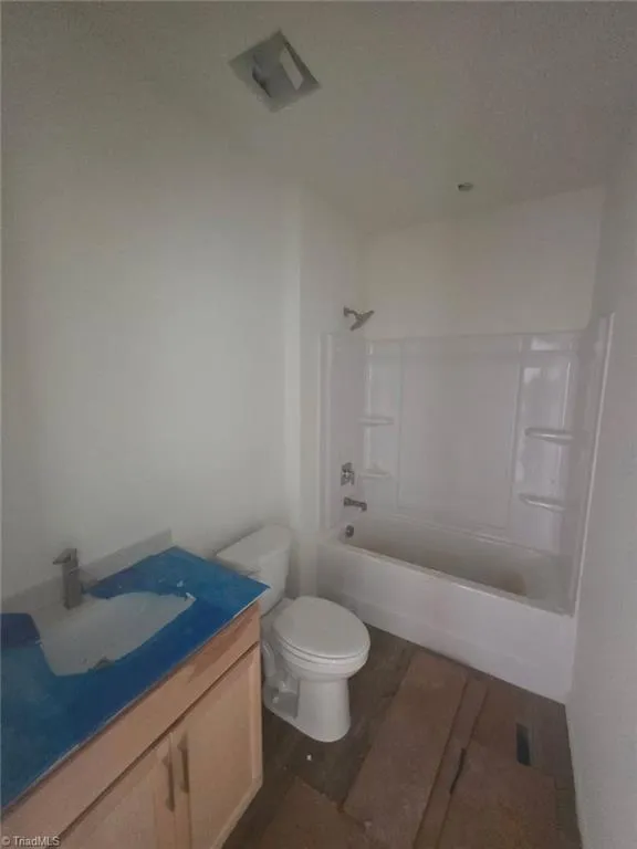 1256 Woody Drive Graham, NC 27253