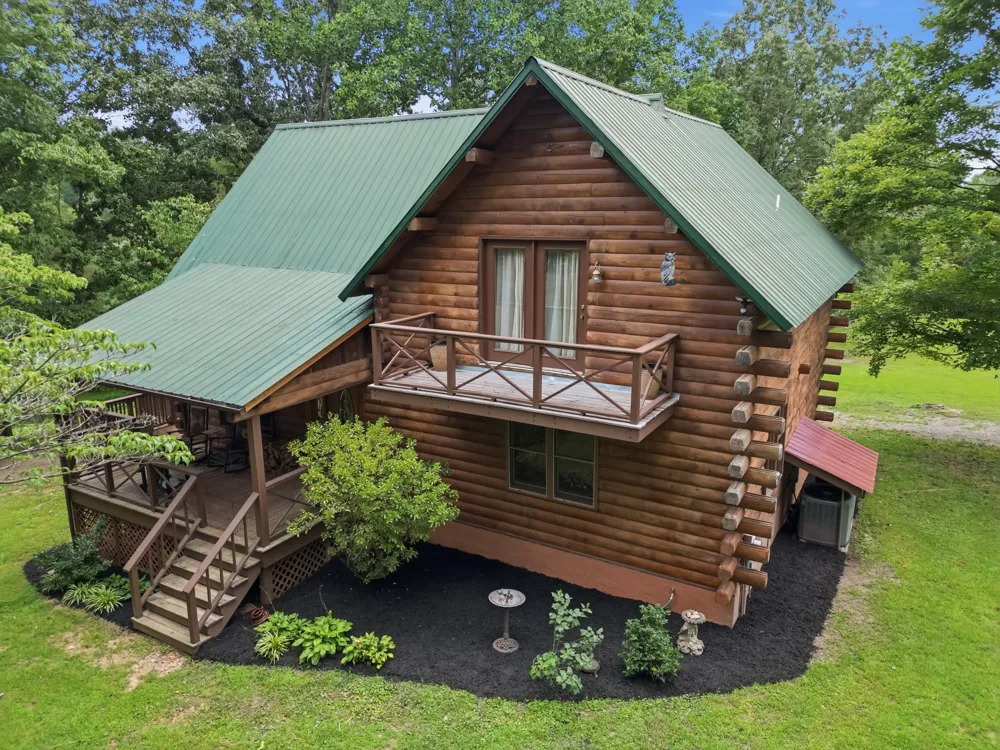 20151 Ben Fly Rd Lyles, TN 37098