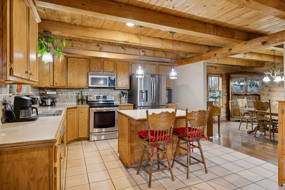 20151 Ben Fly Rd Lyles, TN 37098