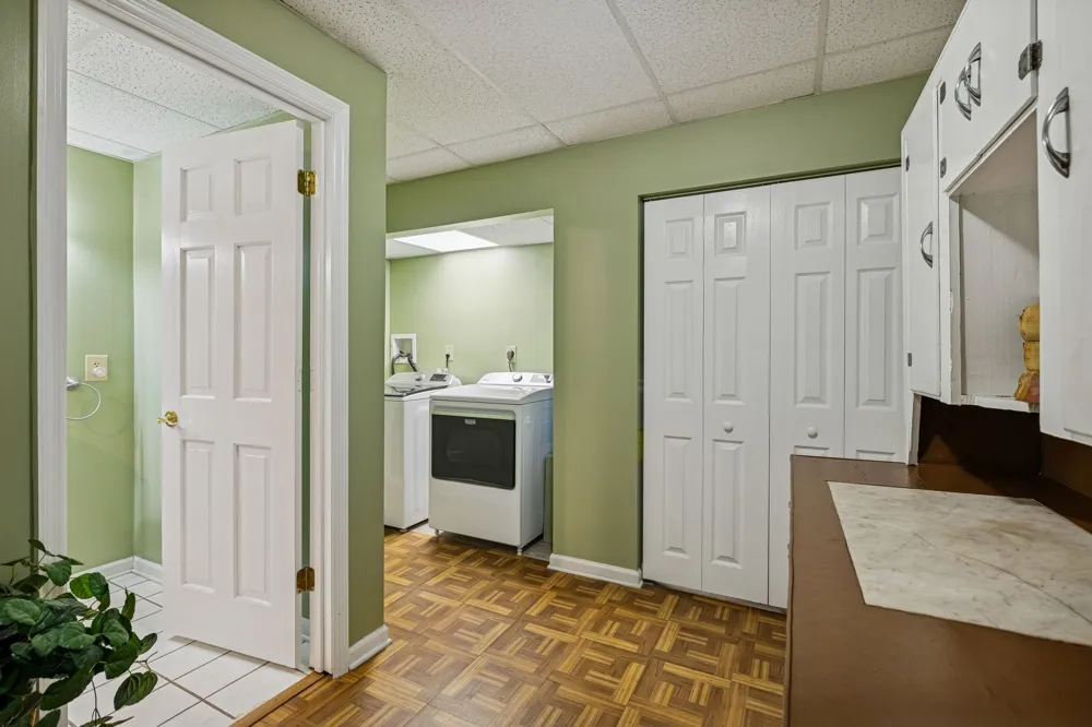 20151 Ben Fly Rd Lyles, TN 37098