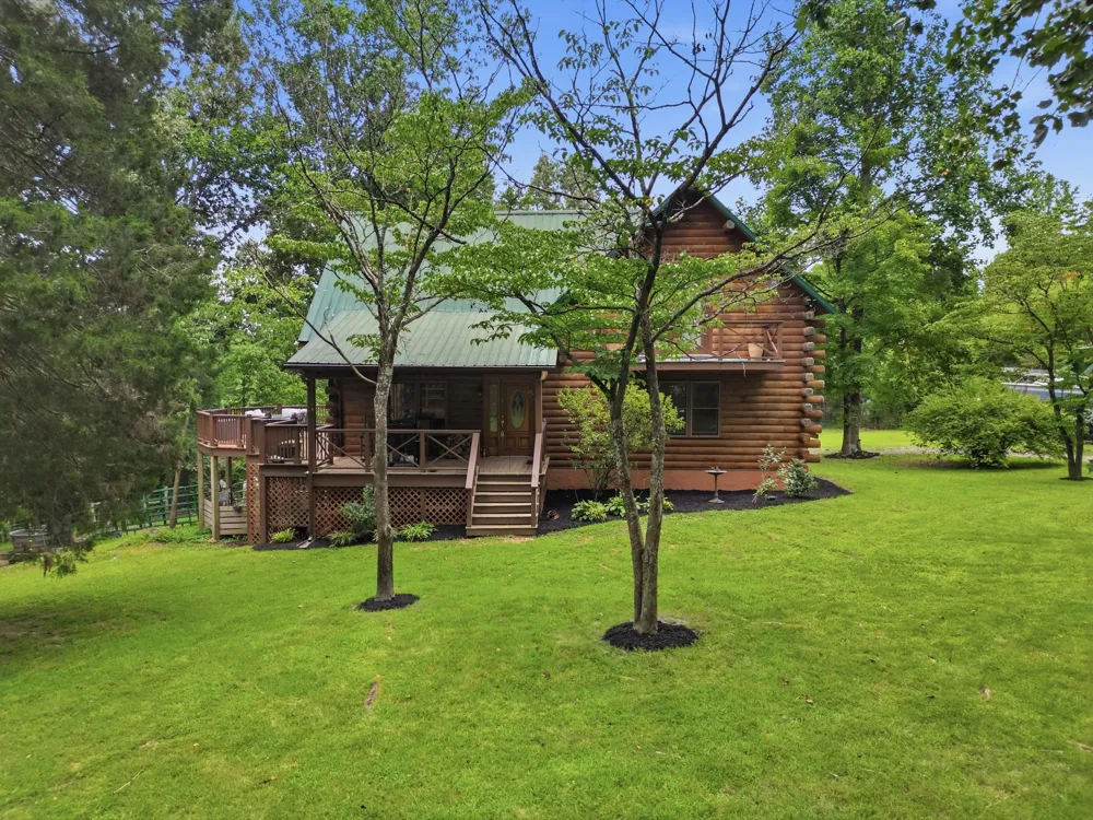 20151 Ben Fly Rd Lyles, TN 37098