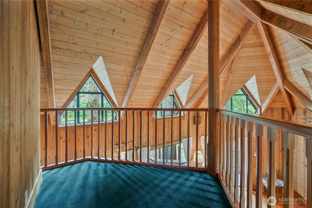 211 LaVerne Drive Kalama, WA 98625