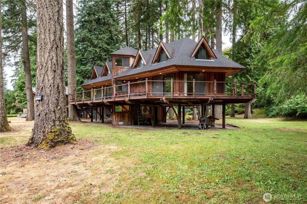 211 LaVerne Drive Kalama, WA 98625