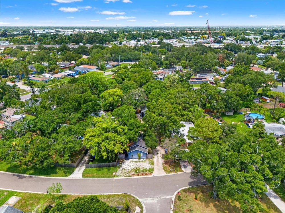 4834 TAYLOR STREET St Petersburg, FL 33714