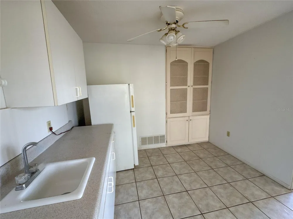 3234 DANTE DRIVE Sarasota, FL 34235