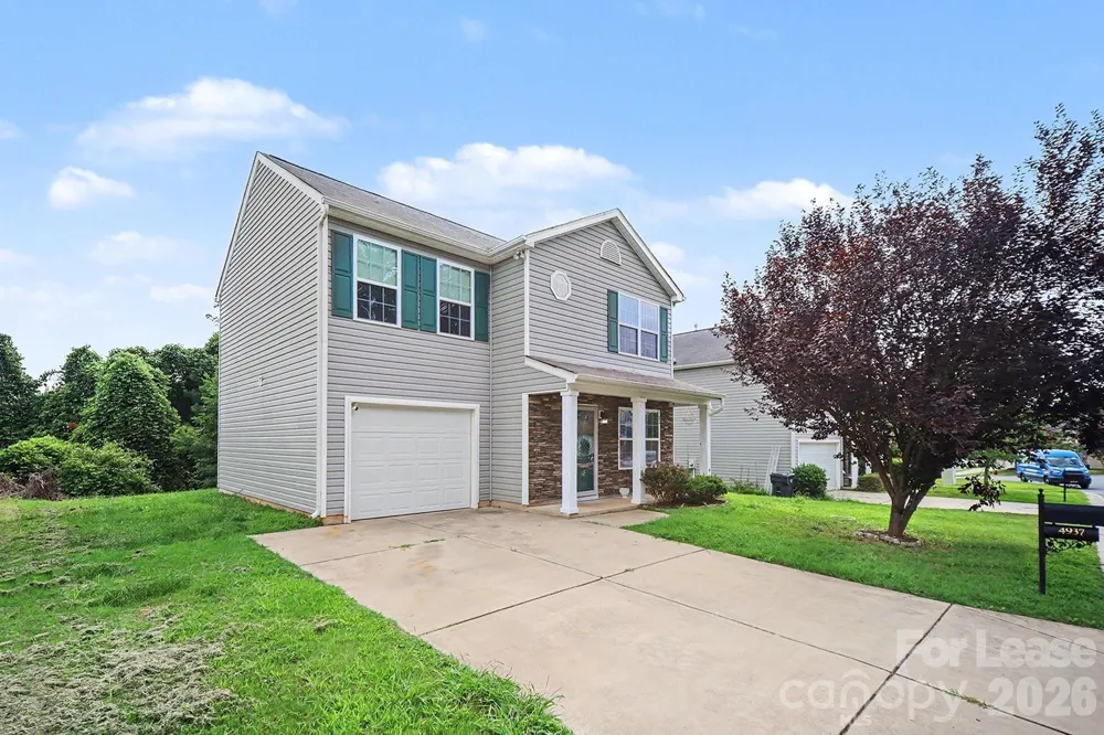 4937 Broad Leaf Court Dallas, NC 28034