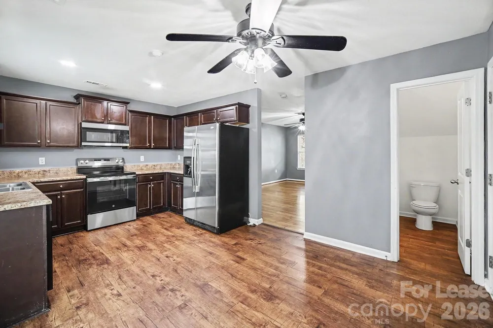 4937 Broad Leaf Court Dallas, NC 28034
