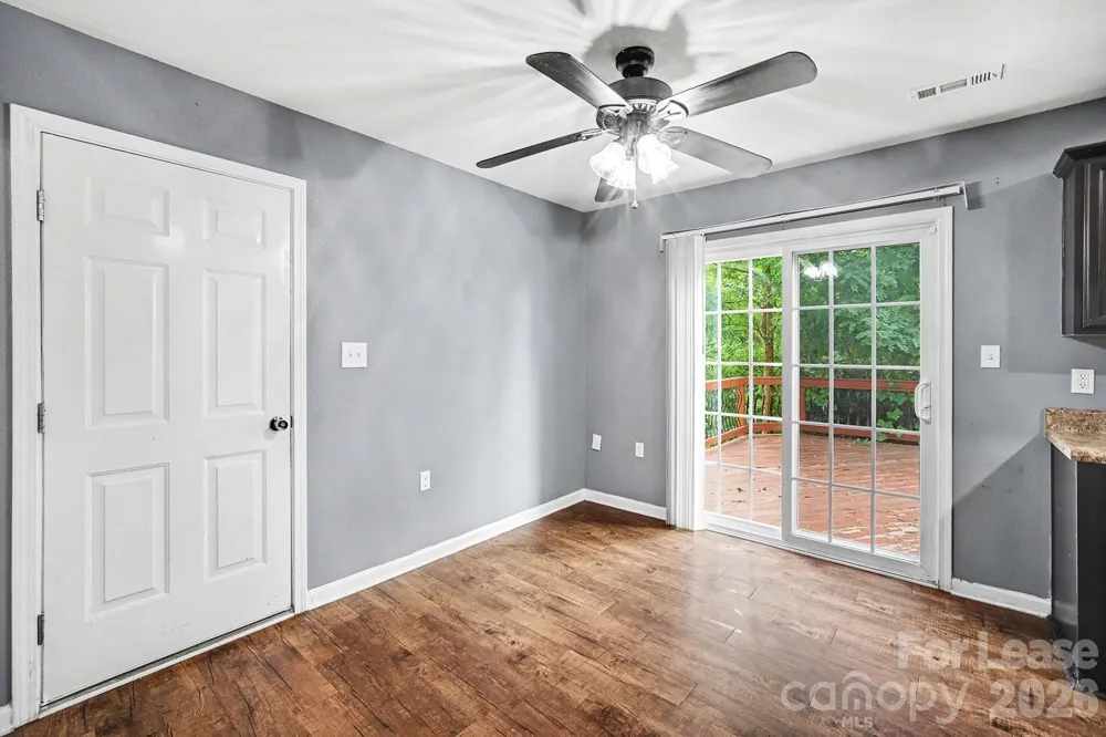 4937 Broad Leaf Court Dallas, NC 28034